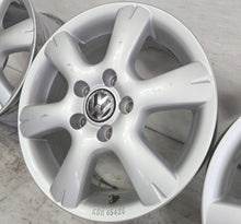 Load image into Gallery viewer, 4x Alufelge 15 Zoll 6.5" 5x112 50ET 1K0601025S Audi A6 A4 Golf VIII I Rim Wheel FEL3325128970rt
