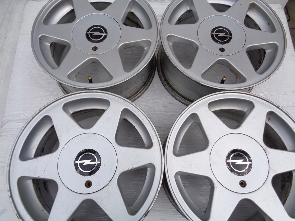 4x Alufelge 15 Zoll 7.0" 5x110 33ET 42428 Opel Omega A Vectra Zafira Rim Wheel