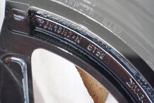 Laden Sie das Bild in den Galerie-Viewer, 4x Alufelge 18 Zoll 7.5" 5x112 40ET Glanz Schwarz A2064017600 Mercedes-Benz W206 FEL2444804569md