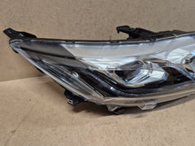 Laden Sie das Bild in den Galerie-Viewer, Frontscheinwerfer Mitsubishi Eclipse Cross LED Rechts Scheinwerfer Headlight