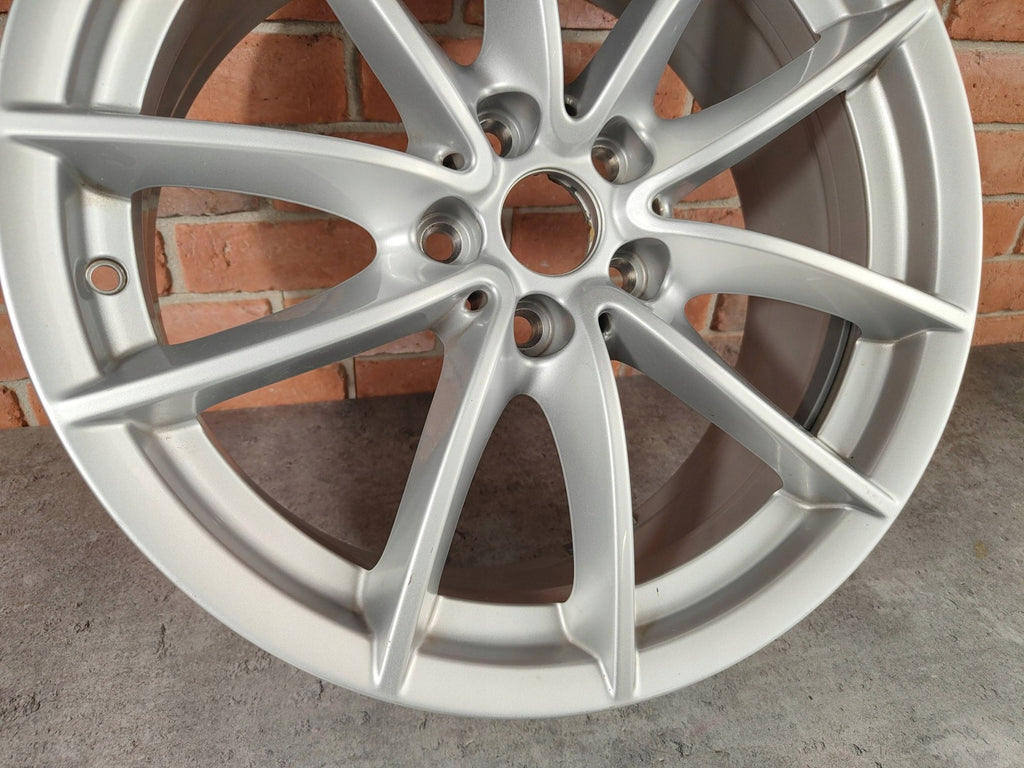 1x Alufelge 18 Zoll 7.0" 5x112 22ET Glanz Silber 6880047 BMW X3 G01 G02 FEL8072888620wi