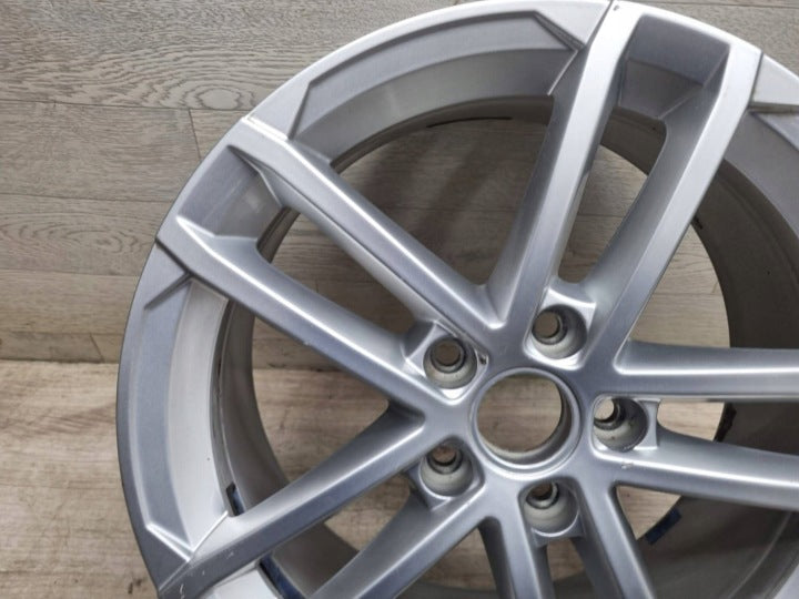 1x Alufelge 17 Zoll 7.5" 5x112 49ET Glanz Silber 5G0601025AP VW Golf Vii FEL4824025208iq