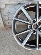 Laden Sie das Bild in den Galerie-Viewer, 1x Alufelge 19 Zoll 8.0" 5x112 Audi A4 Rim Wheel FEL4731073120mf