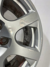 Load image into Gallery viewer, 1x Alufelge 17 Zoll 7.0&quot; 5x112 37ET Glanz Silber 8R0601025E Audi Q5 Rim Wheel