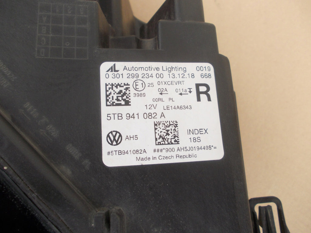 Frontscheinwerfer VW Touran 5TB941082A LED Rechts Scheinwerfer Headlight