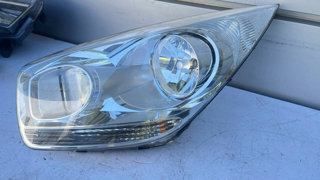 Frontscheinwerfer Kia Venga 1P92101000 Links Scheinwerfer Headlight