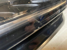 Laden Sie das Bild in den Galerie-Viewer, Frontscheinwerfer Skoda Karoq 57B941016B Full LED Rechts Scheinwerfer Headlight SCH8891269865hw
