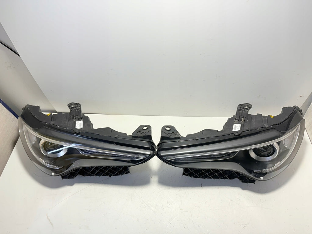 Frontscheinwerfer Alfa Romeo Stelvio 00505639590 Ein Satz Scheinwerfer Headlight SCH6077280970bp