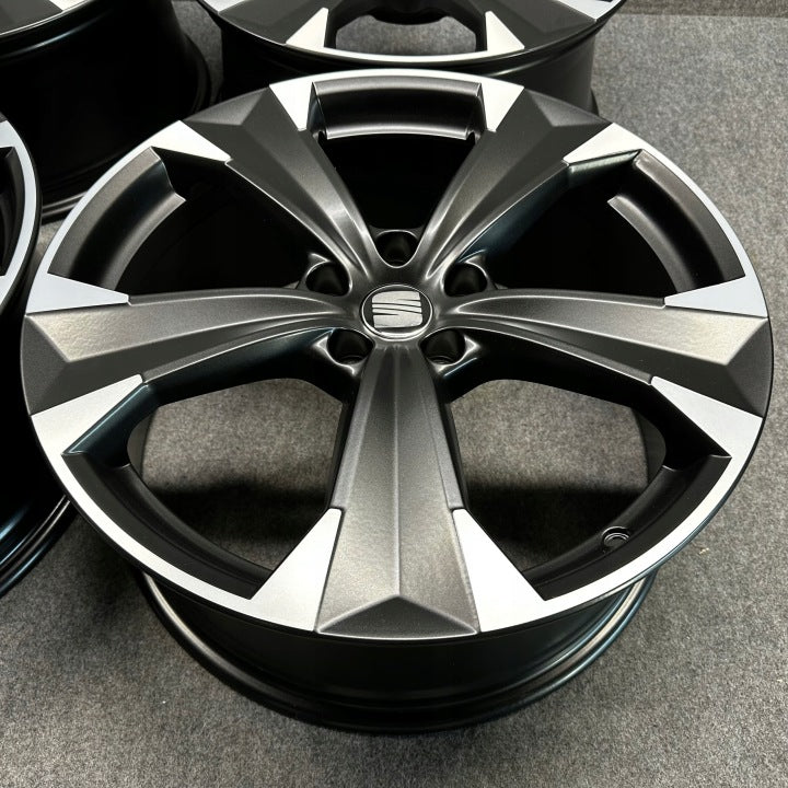 4x Alufelge 19 Zoll 8.0" 5x112 45ET Glanz Schwarz 575601025AS Cupra Ateca FEL7381981127mp