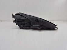 Laden Sie das Bild in den Galerie-Viewer, Frontscheinwerfer Porsche Macan 95B941009AM Links Scheinwerfer Headlight SCH1446341379qt