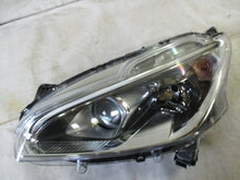 Laden Sie das Bild in den Galerie-Viewer, Frontscheinwerfer Peugeot 208 9822690480 LED Links Scheinwerfer Headlight SCH8615554622hq