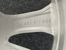 Load image into Gallery viewer, 1x Alufelge 17 Zoll 7.5" 5x112 30ET 6883517 6877936 7915323 BMW G21 Rim Wheel FEL6694318435xu