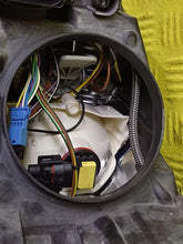 Laden Sie das Bild in den Galerie-Viewer, Frontscheinwerfer VW Touran 1K0941329 Rechts Scheinwerfer Headlight SCH7531399144bg