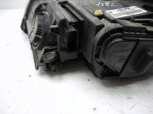 Laden Sie das Bild in den Galerie-Viewer, Frontscheinwerfer Audi Q7 4L0941030C Rechts Scheinwerfer Headlight SCH6088633750pb