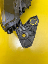 Laden Sie das Bild in den Galerie-Viewer, Frontscheinwerfer Peugeot II 208 9833036380 LED Links Scheinwerfer Headlight SCH9968366910nz