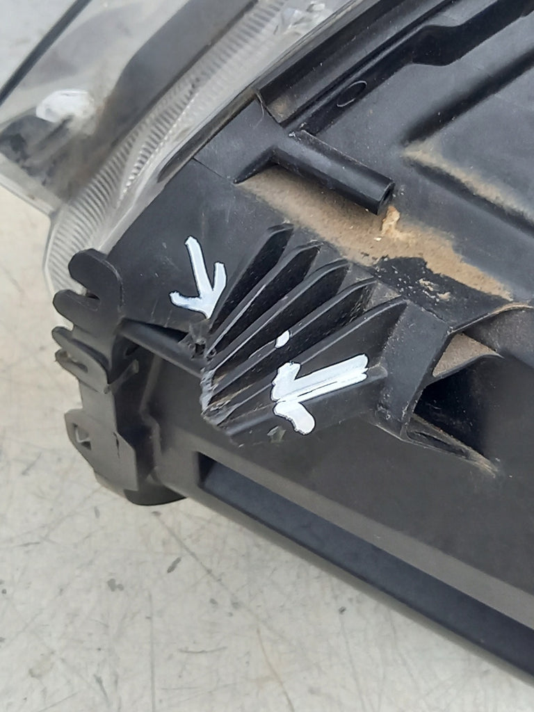 Frontscheinwerfer Opel Zafira Vivaro C 9832836480 Xenon Rechts Headlight SCH3820937218sl