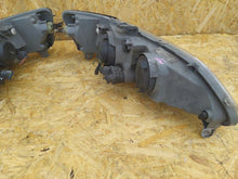 Laden Sie das Bild in den Galerie-Viewer, Frontscheinwerfer Honda Accord VI 1EB236036-01 Ein Stück (Rechts oder Links)