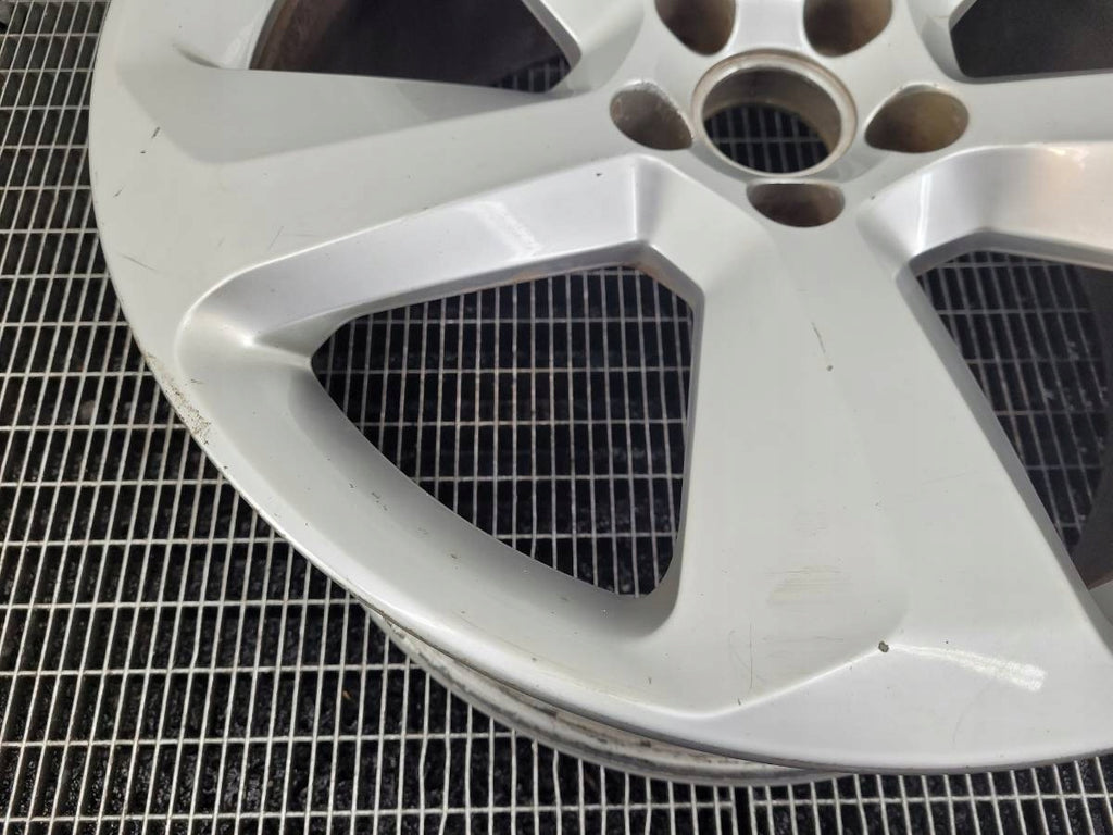 1x Alufelge 19 Zoll 8.0" 5x112 27ET Glanz Silber 8R0601025P Audi Q5 8rb FEL1531148556an