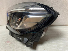 Laden Sie das Bild in den Galerie-Viewer, Frontscheinwerfer Mercedes-Benz W176 A1769068900 Full LED Links Headlight SCH6730969271il