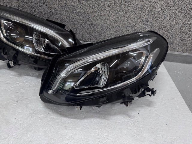 Frontscheinwerfer Mercedes-Benz W246 A2469065301 A2469066201 Ein Satz Headlight SCH4813639433ud