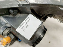 Laden Sie das Bild in den Galerie-Viewer, Frontscheinwerfer Mazda 5 V Xenon Rechts Scheinwerfer Headlight SCH8686682305ki