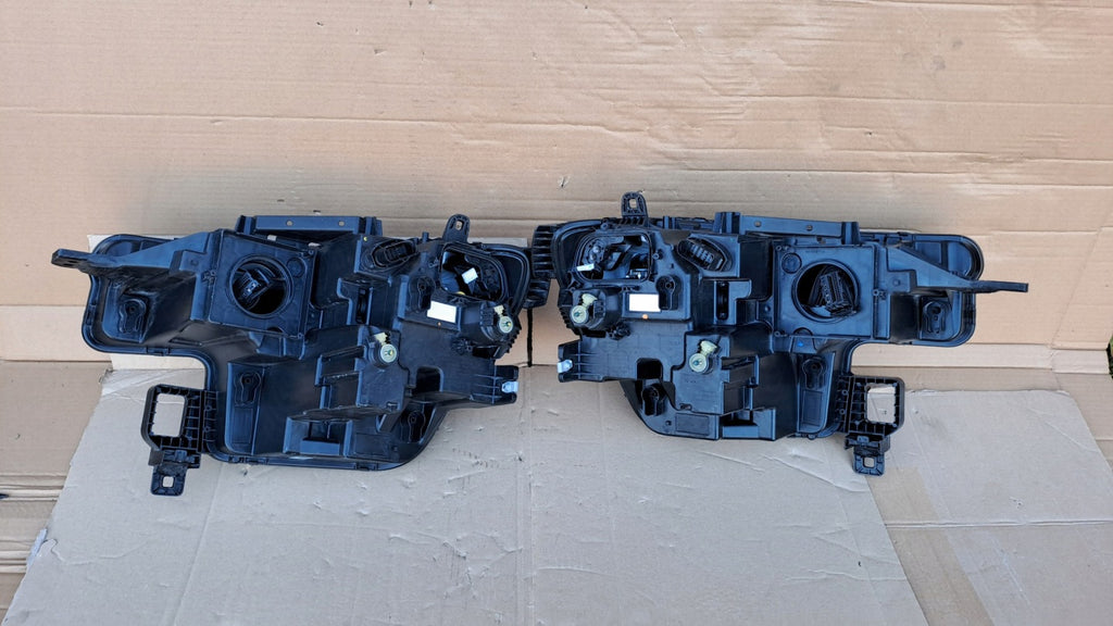 Frontscheinwerfer Ford R2KB-13E016 R2KB-13E017-CG Rechts Scheinwerfer Headlight SCH4509627826zv