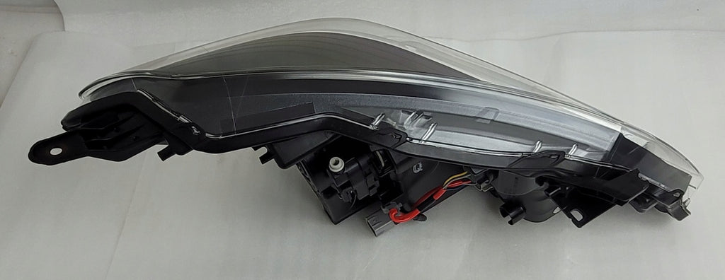 Frontscheinwerfer Toyota Yaris 2014-2017 Ein Stück (Rechts oder Links) Headlight SCH3503461090ls