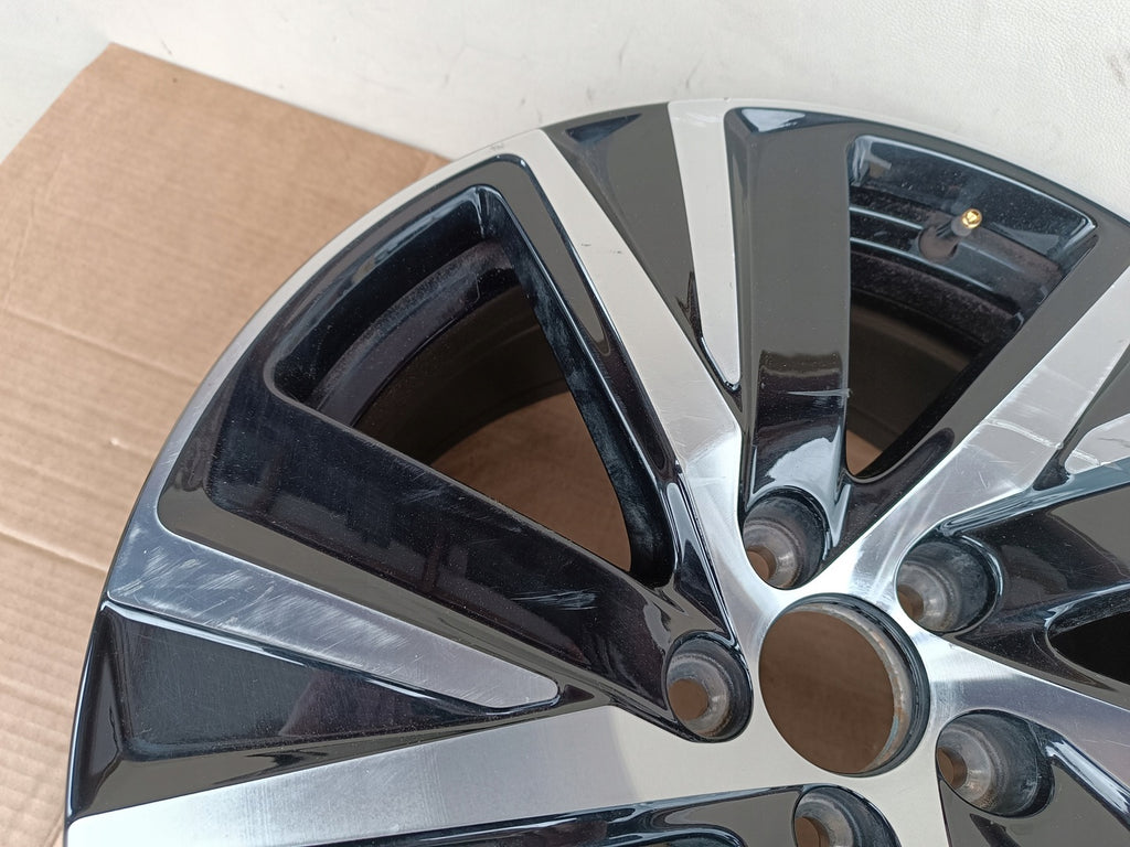 1x Alufelge 18 Zoll 8.0" 5x108 42ET 31471312 Volvo Rim Wheel