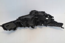 Laden Sie das Bild in den Galerie-Viewer, Frontscheinwerfer Toyota Corolla 8115002S70 LED Links Scheinwerfer Headlight SCH2460222051ll
