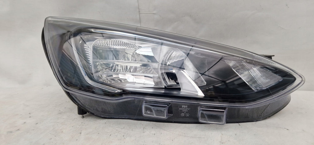 Frontscheinwerfer Ford Focus MX7B-13E014-CC LED Rechts Scheinwerfer Headlight