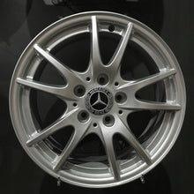 Laden Sie das Bild in den Galerie-Viewer, 4x Alufelge 16 Zoll 6.5" 5x112 49ET A2464010800 Mercedes-Benz Octavia Iii FEL9123300795pb