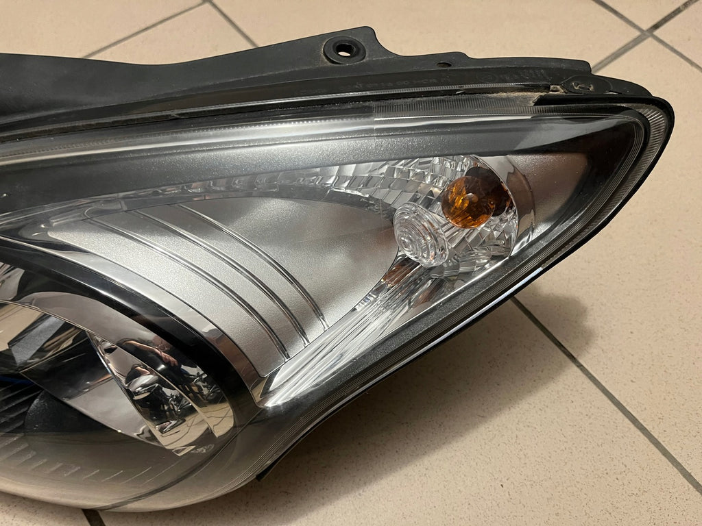 Frontscheinwerfer Hyundai I30 92101-2R000 Links Scheinwerfer Headlight