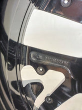 Load image into Gallery viewer, 1x Alufelge 17 Zoll 7.0" 4x108 32ET 93484567 9833892680 Opel Corsa F Rim Wheel FEL5519884519sp