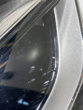 Laden Sie das Bild in den Galerie-Viewer, Frontscheinwerfer Audi A5 8W6941774E Rechts Scheinwerfer Headlight SCH1944171017vk