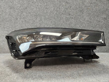 Laden Sie das Bild in den Galerie-Viewer, Frontscheinwerfer Skoda Enyaq IV 5LB941016F LED Rechts Scheinwerfer Headlight SCH8171108114vv