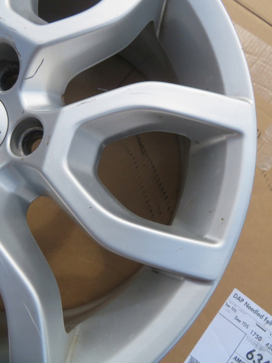 1x Alufelge 17 Zoll 7.0" 5x108 50ET Glanz Silber 31423874 Volvo V40 Cross FEL1416273285bo