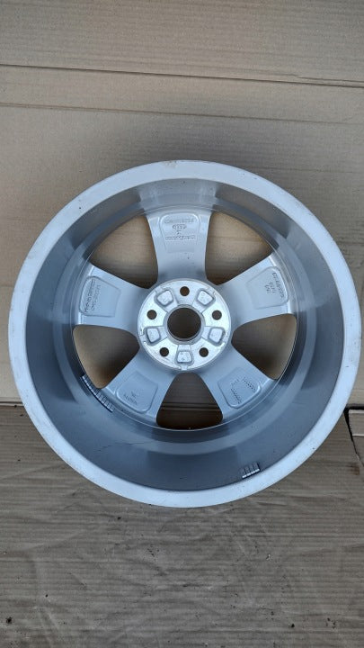 1x Alufelge 17 Zoll 7.0" 5x112 47ET 8S0601025J Audi Tt Rim Wheel FEL2943334972of