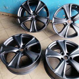 4x Alufelge 19 Zoll 8.0
