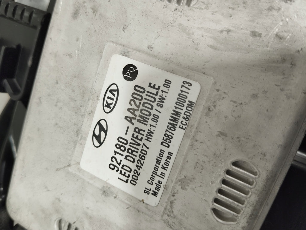 Frontscheinwerfer Hyundai Elantra VII 92101-AA Links Scheinwerfer Headlight SCH8151441477ok