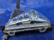 Laden Sie das Bild in den Galerie-Viewer, Frontscheinwerfer Toyota Prius 99226-91002 Links Scheinwerfer Headlight SCH9241065477pg