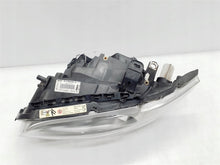 Laden Sie das Bild in den Galerie-Viewer, Frontscheinwerfer BMW 1 E81 E82 E87 6924486 Xenon Links Scheinwerfer Headlight