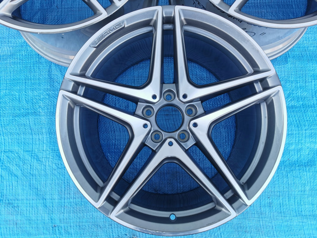 1x Alufelge 19 Zoll 10.5" 5x112 57ET A2054016300 Mercedes-Benz W205 Rim Wheel FEL5125382114rp