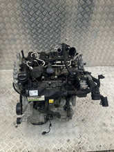 Load image into Gallery viewer, Motor Mercedes-Benz W177 282914 1.3 CGI 2018 Benzin Engine Komplett