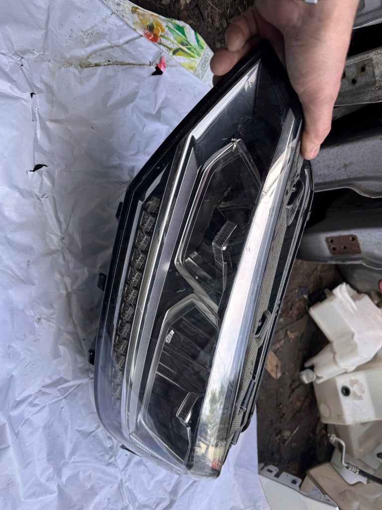 Frontscheinwerfer VW Touran 5TB941035B LED Links Scheinwerfer Headlight SCH9779371386dl