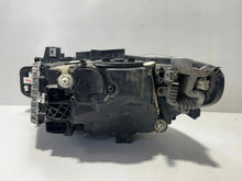 Laden Sie das Bild in den Galerie-Viewer, Frontscheinwerfer BMW 3 F30 F31 8492474 8492473 Ein Satz Scheinwerfer Headlight SCH3078279953jd