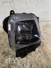 Load image into Gallery viewer, Frontscheinwerfer Hyundai Tucson 92102-N7100 Rechts Scheinwerfer Headlight SCH1133136420ue