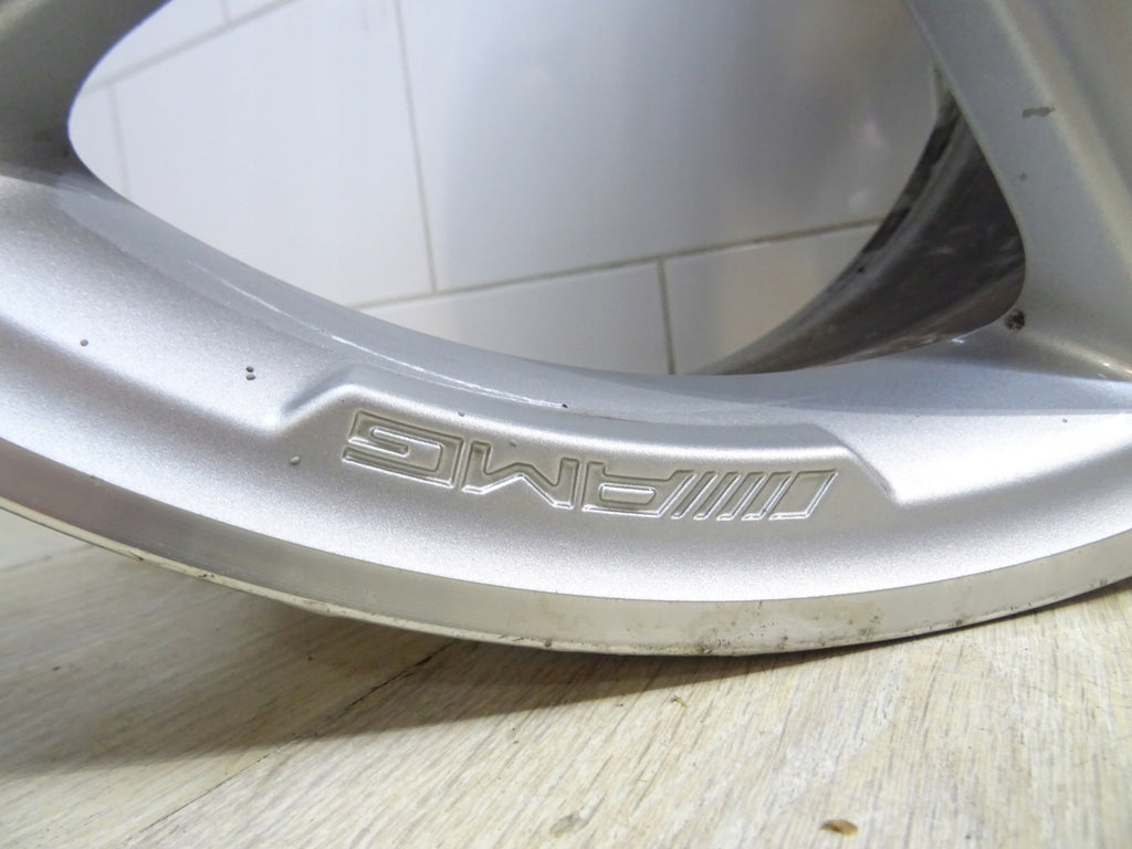1x Alufelge 18 Zoll 9.5" 5x112 48ET Glanz Silber A2184011502 Mercedes-Benz Cls