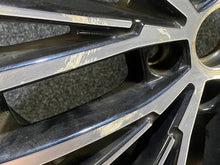Load image into Gallery viewer, 1x Alufelge 17 Zoll 6.5" 5x112 52ET Glanz Schwarz 5TA601025E VW Touran Rim Wheel FEL2204461993tz