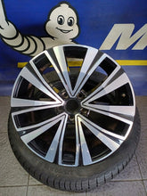 Laden Sie das Bild in den Galerie-Viewer, 1x Alufelge 18 Zoll 8.0" 5x112 40ET Glanz Schwarz 3G8601025F VW Arteon Rim Wheel FEL6611039314tw