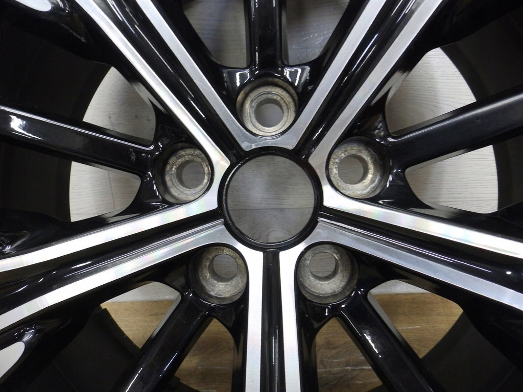 1x Alufelge 18 Zoll 7.0" 5x114.3 38ET Mitsubishi Outlander Eclipse Rim Wheel